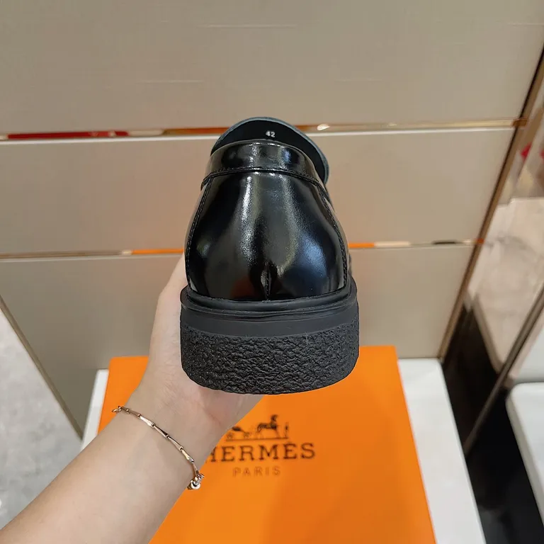 Hermes Shoe 